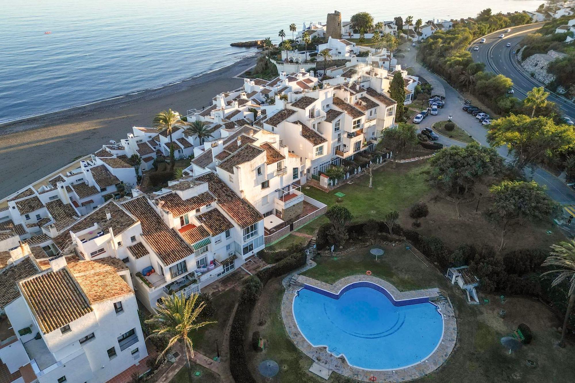 Beachhouse Galore Estepona Kültér fotó